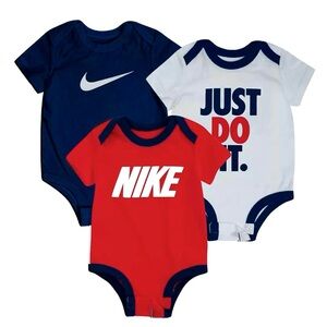 NIKE Boys Bodysuits 3-Pack Just Do It BABY SIZE 6M University Red White Navy NWT